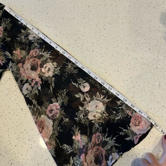 Black and Pale Pink Floral Dress - Picture 5 of 6